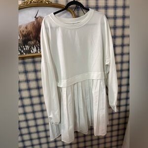 Amazon Elegant White Long Sleeve Dress
